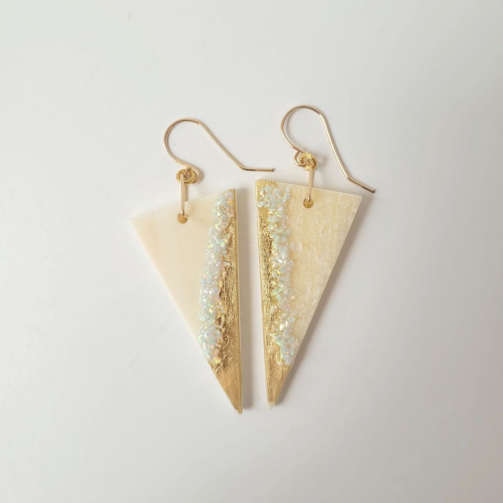 Triangles gold