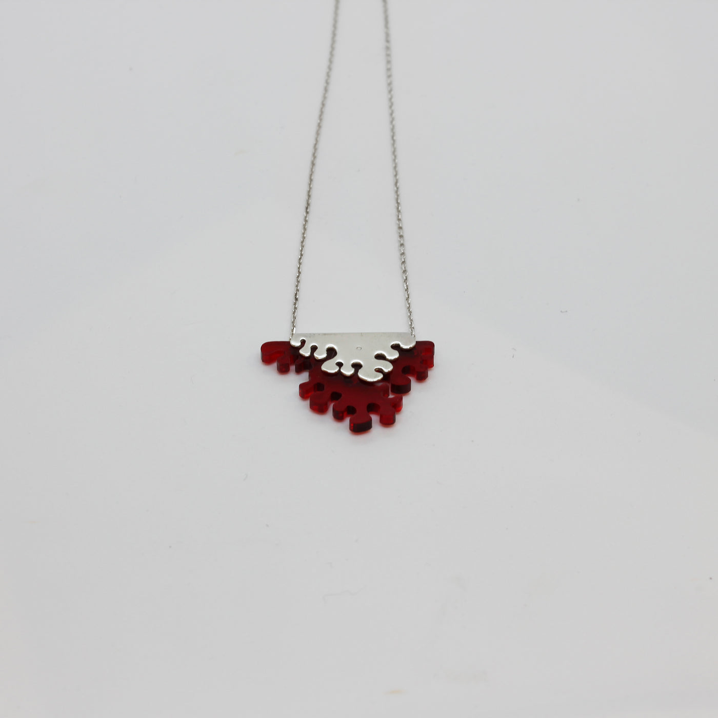 Grand pendentif droit rouge (collection Corail)