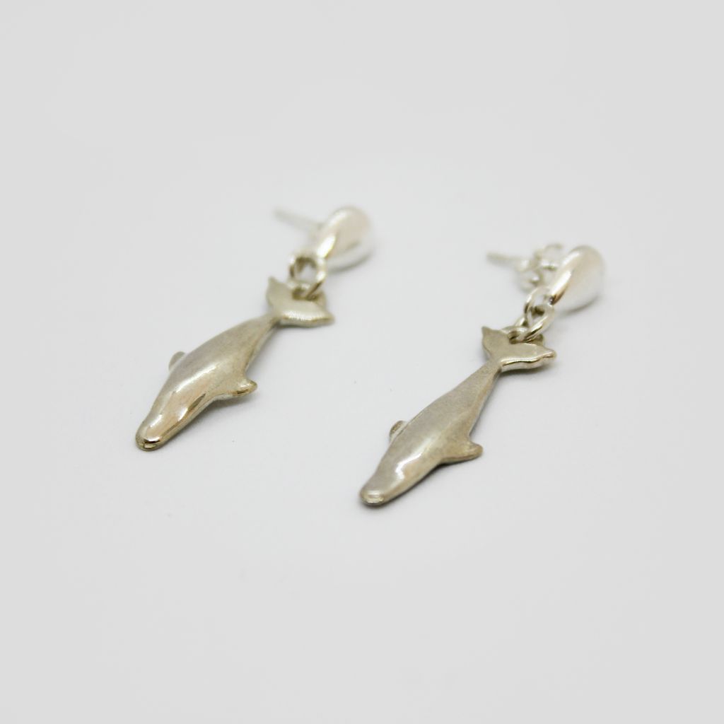 Silver Beluga Hanging Earrings