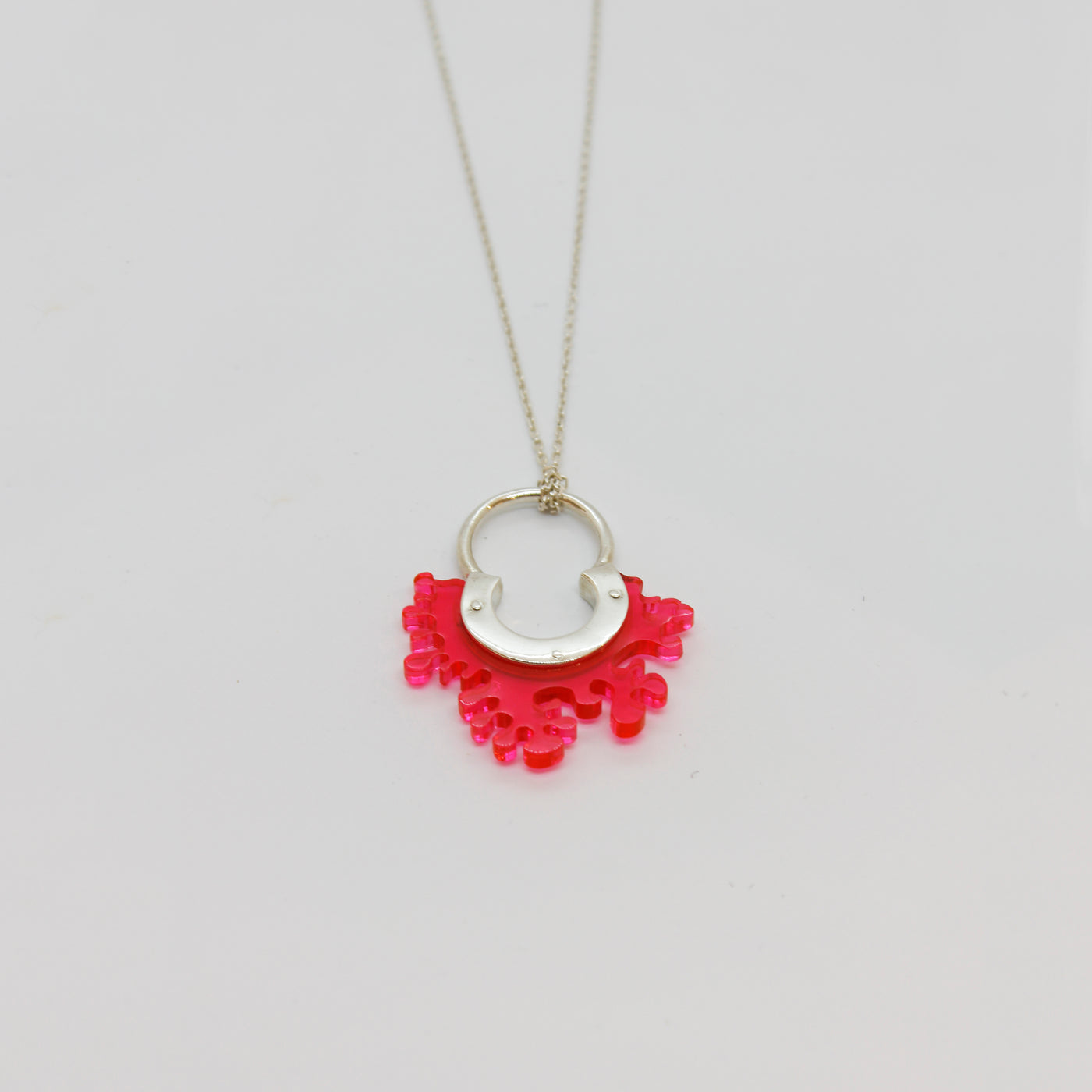 Bague / pendentif rose (collection Corail), 2019 - La Guilde