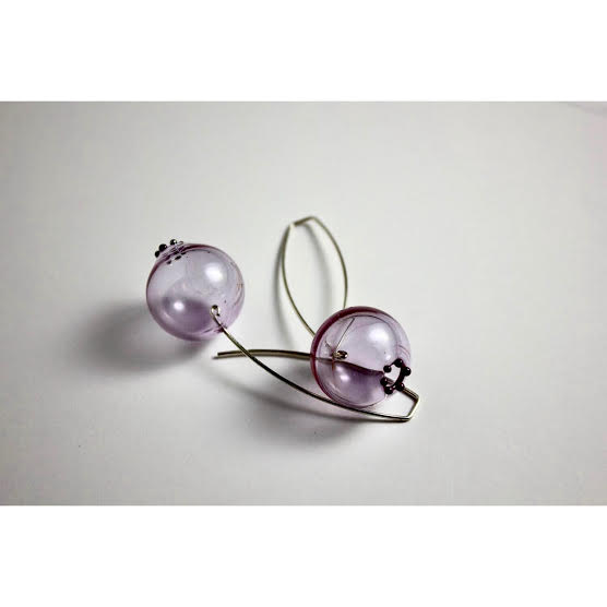 Boucles d'oreille OUPS (rose), 2019 - La Guilde
