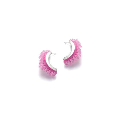 Grandes boucles d'oreilles courbées roses (collection Corail), 2019 - La Guilde