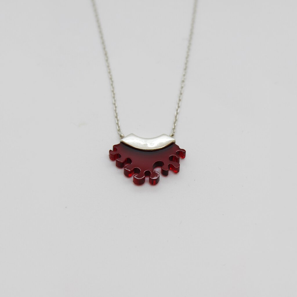Petit pendentif courbé rouge(collection Corail)